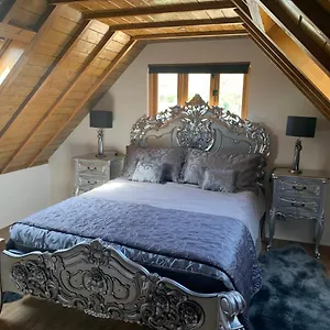 Little Barn Ideal For Short , Bexley United Kingdom